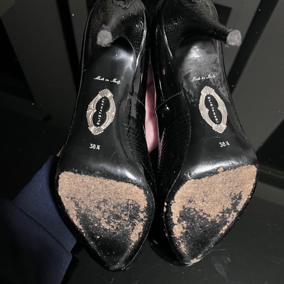 Ellie Tahari black patent embossed pumps - Picture 7 of 8